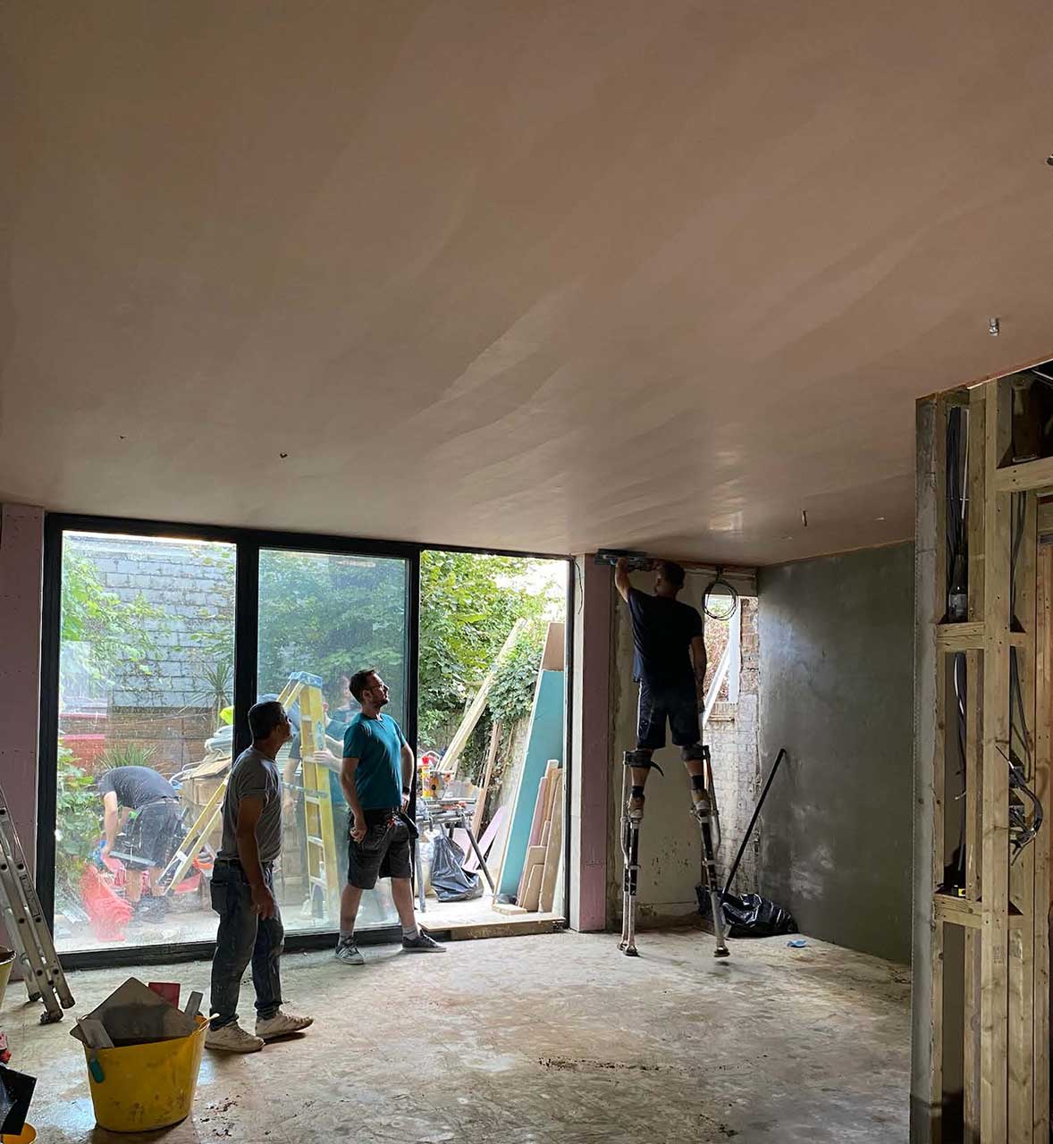 MYCONOS plastering specialist producing smooth wall finish